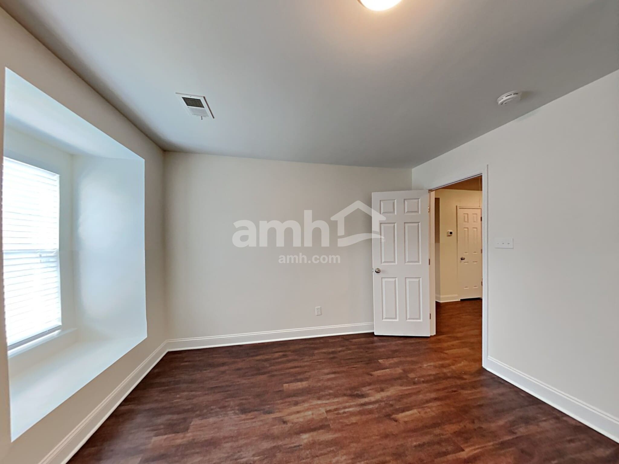 Building Photo - 15541 Normans Landing Dr