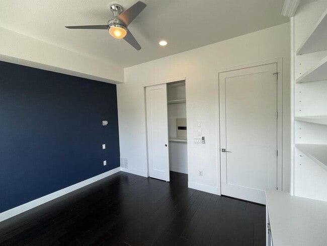 Building Photo - 3030 Wilson Ct