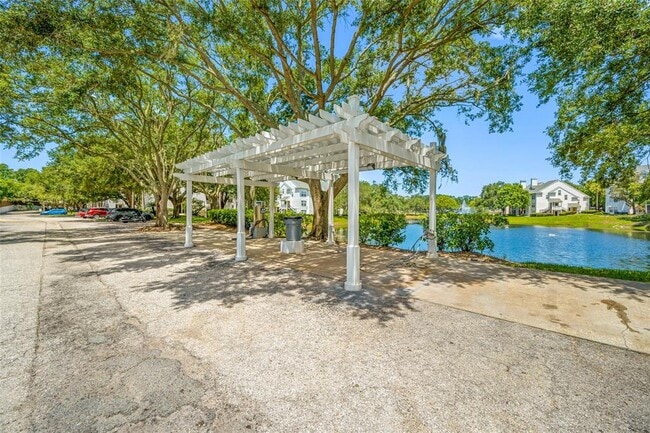 Building Photo - 3300 Haviland Ct