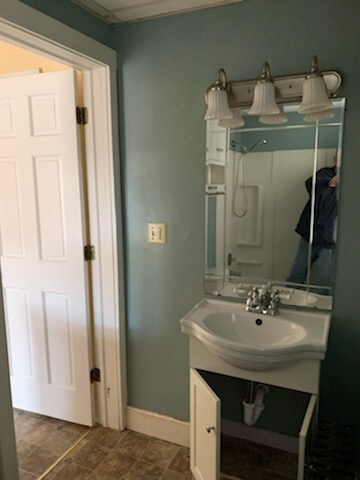 Building Photo - 2600 Elim Ave