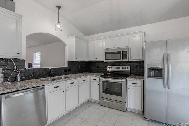 Building Photo - 6707 Carlsbad Rio
