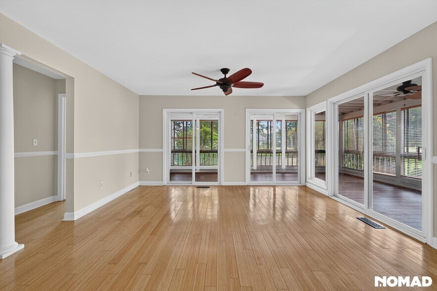 Building Photo - 33955 Middleton Cir