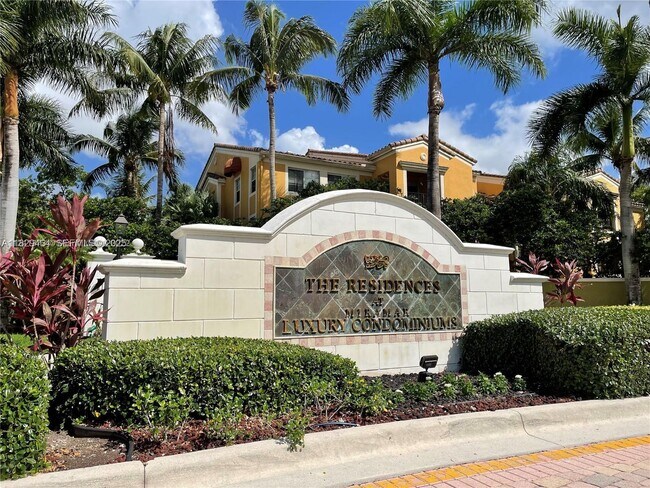 Building Photo - 2351 W Preserve Way