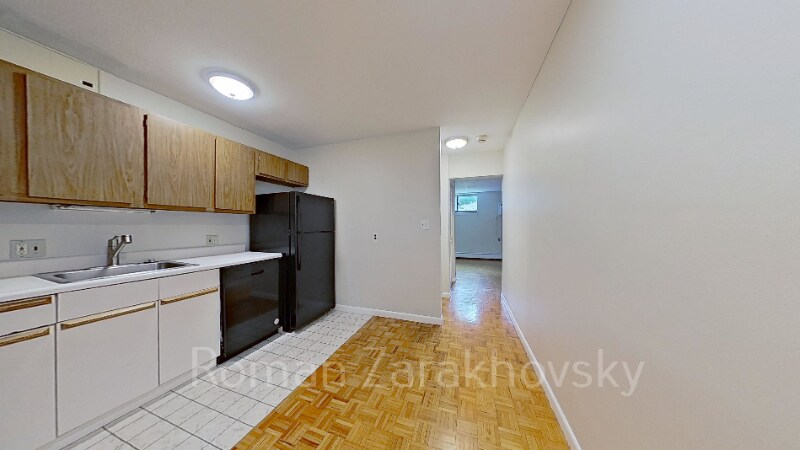 Building Photo - 95 Sutherland Rd