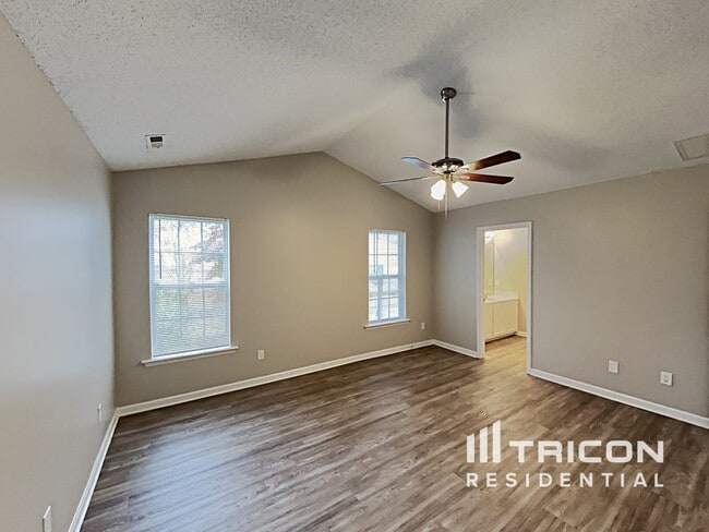 Building Photo - 1807 Bellwick Dr