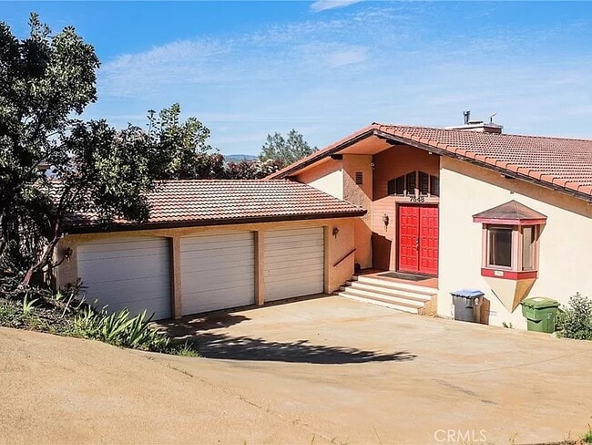 Building Photo - 7548 Evergreen Dr