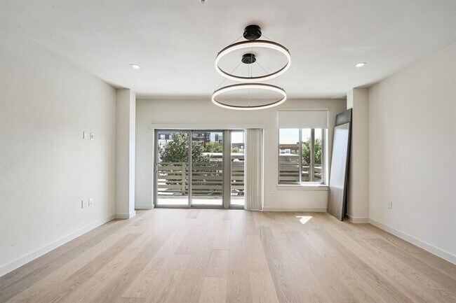 Building Photo - 3600 S Lamar Blvd