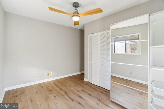 Building Photo - 2802 Dartmouth Rd