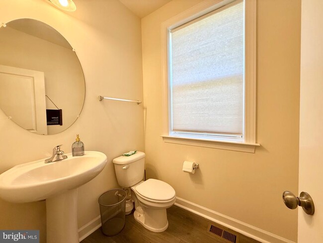 Building Photo - 14327 Summit View Ln