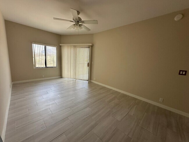 Building Photo - 10401 N Saguaro Blvd