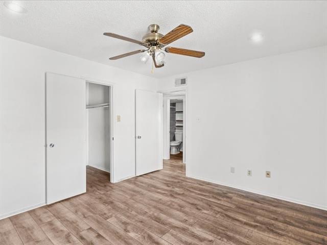 Building Photo - 10650 Steppington Dr