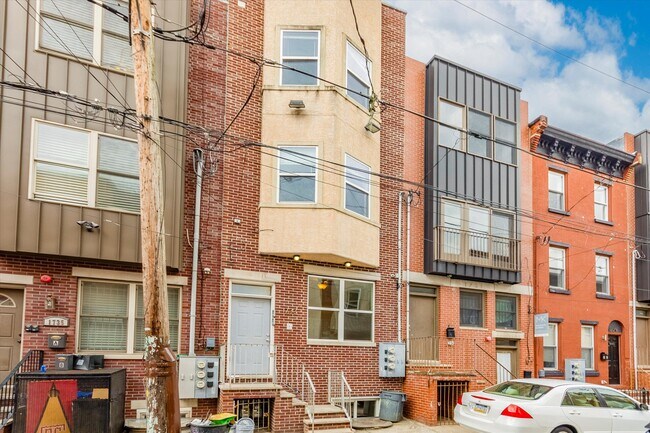 Building Photo - 1733 N Gratz St