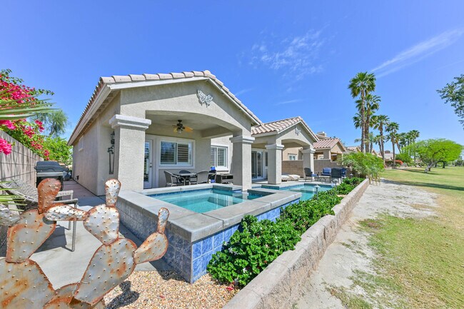 Primary Photo - 45703 Spyglass Hill St