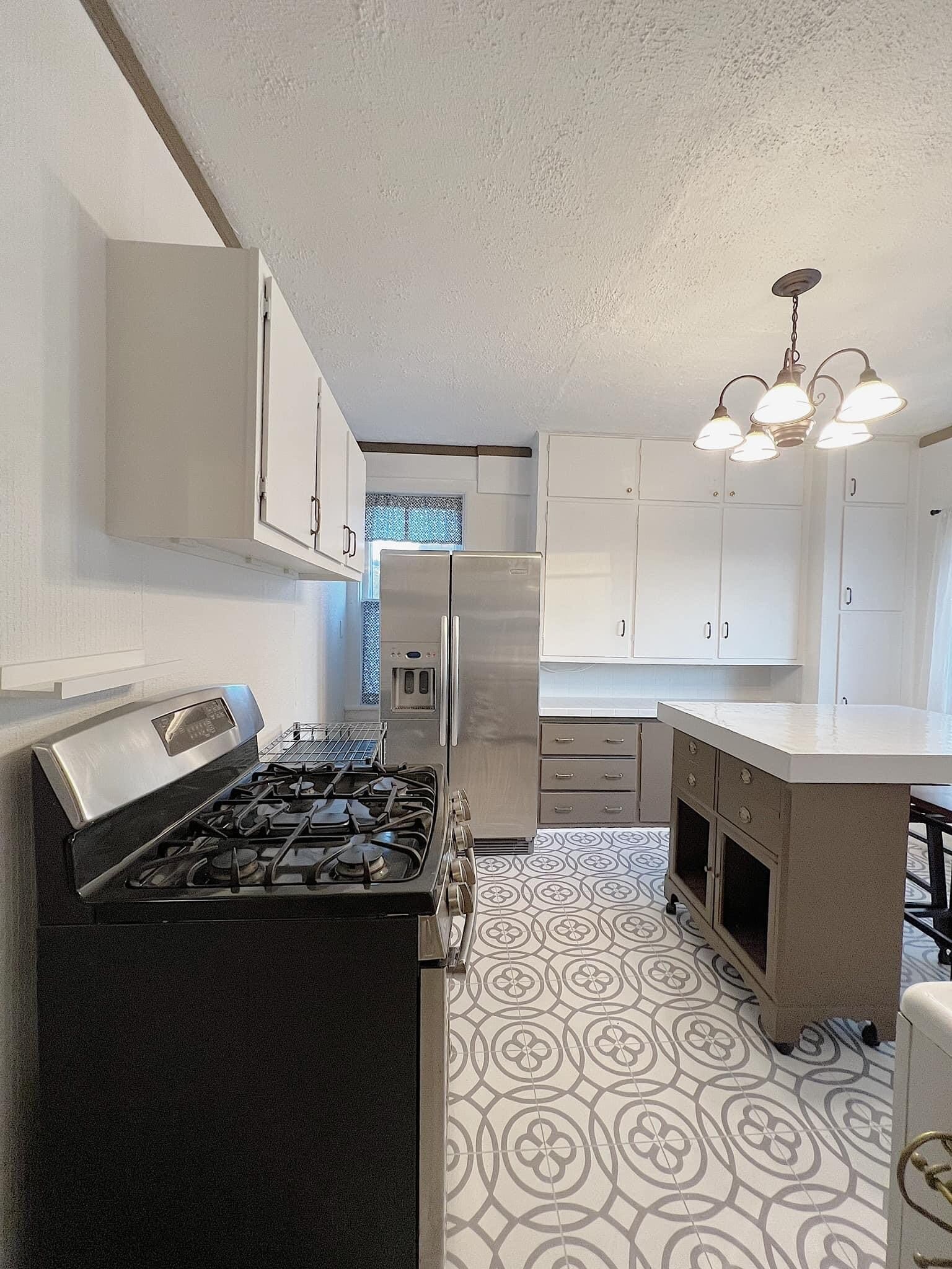 Building Photo - 1735 N 13th St