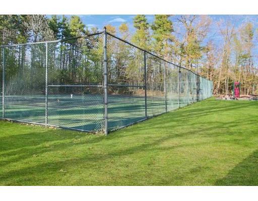 Building Photo - 13 Strawberry Bank Rd