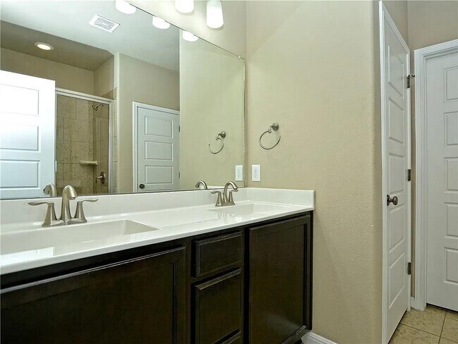 Building Photo - 9512 Solana Vista Loop