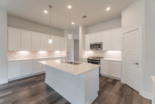 Building Photo - 10289 S Goshawk Trl