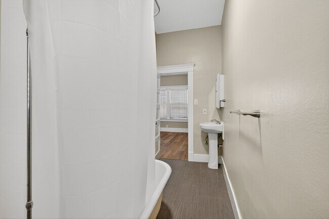 Interior Photo - 330 Cedar Avenue