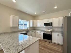 Building Photo - Brand New 3 Bed / 2.5 Bath Townhome in Sugar Mill Community