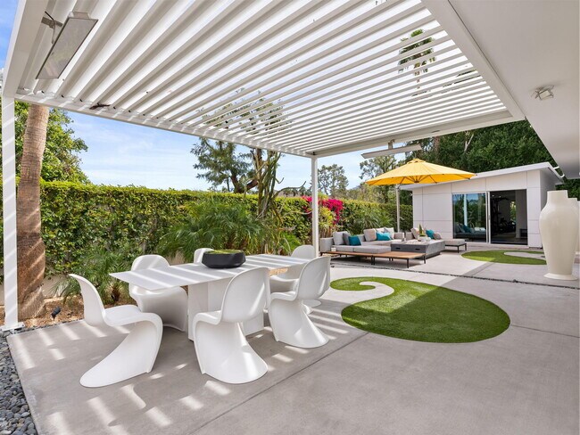 Building Photo - 48674 Vista Viejo Dr