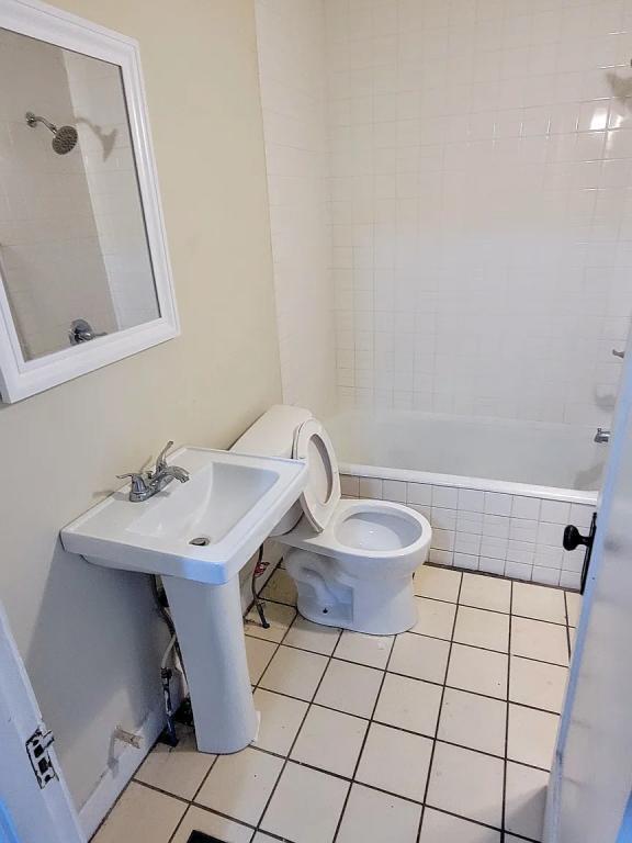 Building Photo - 33 E Norman Ave