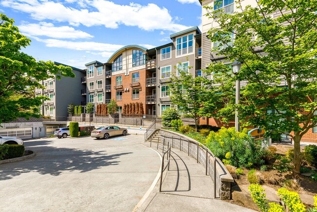 Building Photo - Move In Special! Large 1 Bedroom with Built in Office Nook - Garage Parking