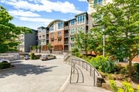 Building Photo - Large 1 Bedroom with Built in Office Nook ...