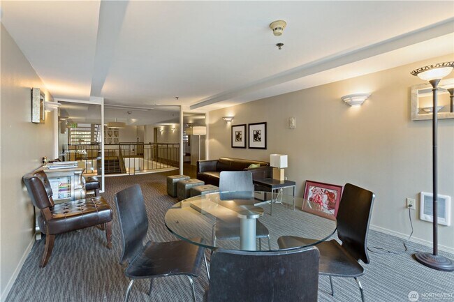 Building Photo - 1Bd/1Ba Seattle Condo