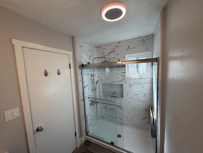 Building Photo - 9152 Condesa Dr