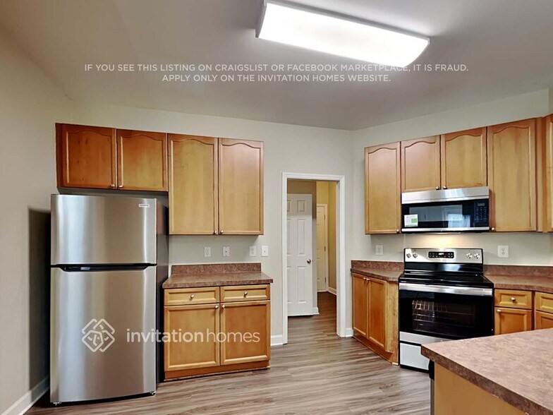 Building Photo - 308 Tarragon Trail