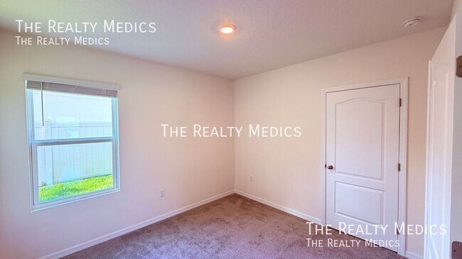Building Photo - 3468 Islewood Ct