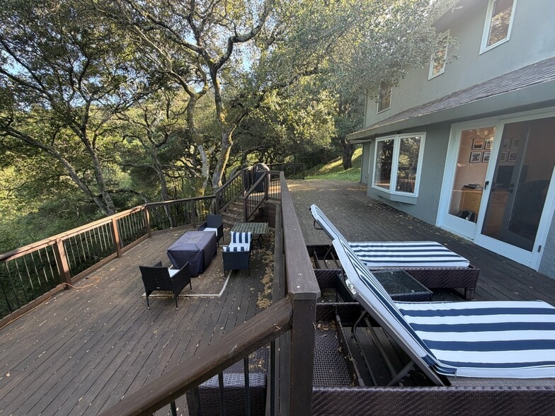 Building Photo - 125 Goodfellow Dr