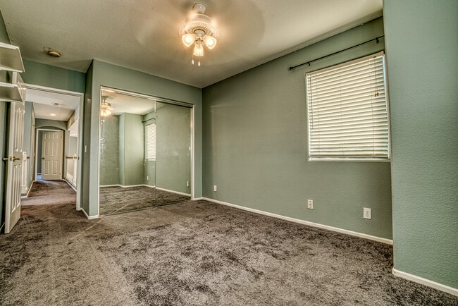 Building Photo - 25624 Wordsworth Ln