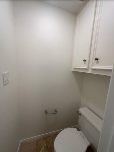 Building Photo - 2502 Fairwind Dr