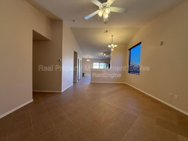 Building Photo - 9332 W Morrow Dr