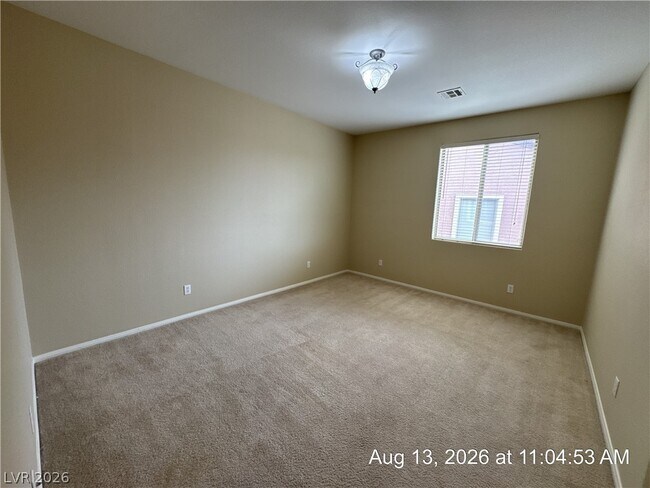 Building Photo - 2768 Craigmillar St