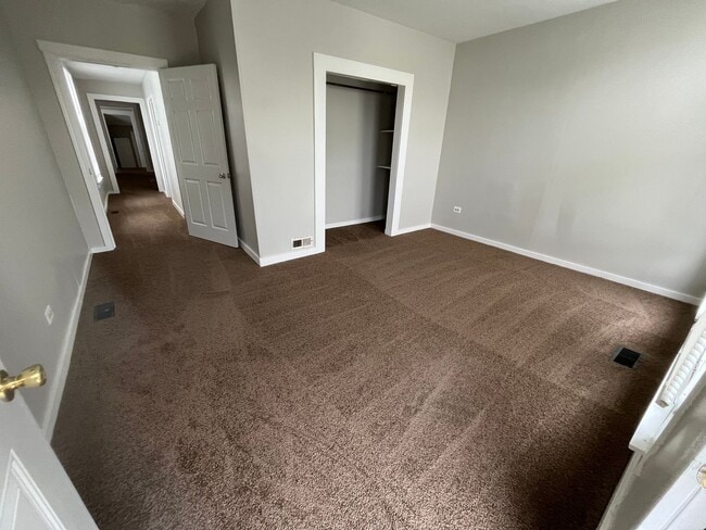 Building Photo - Renovated 3BR house in Portland