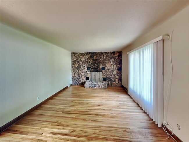 Building Photo - 5302 N Humboldt Ave