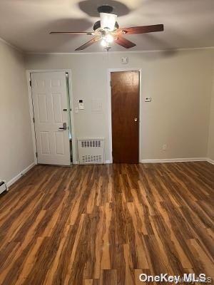 Building Photo - 988 Hempstead Turnpike