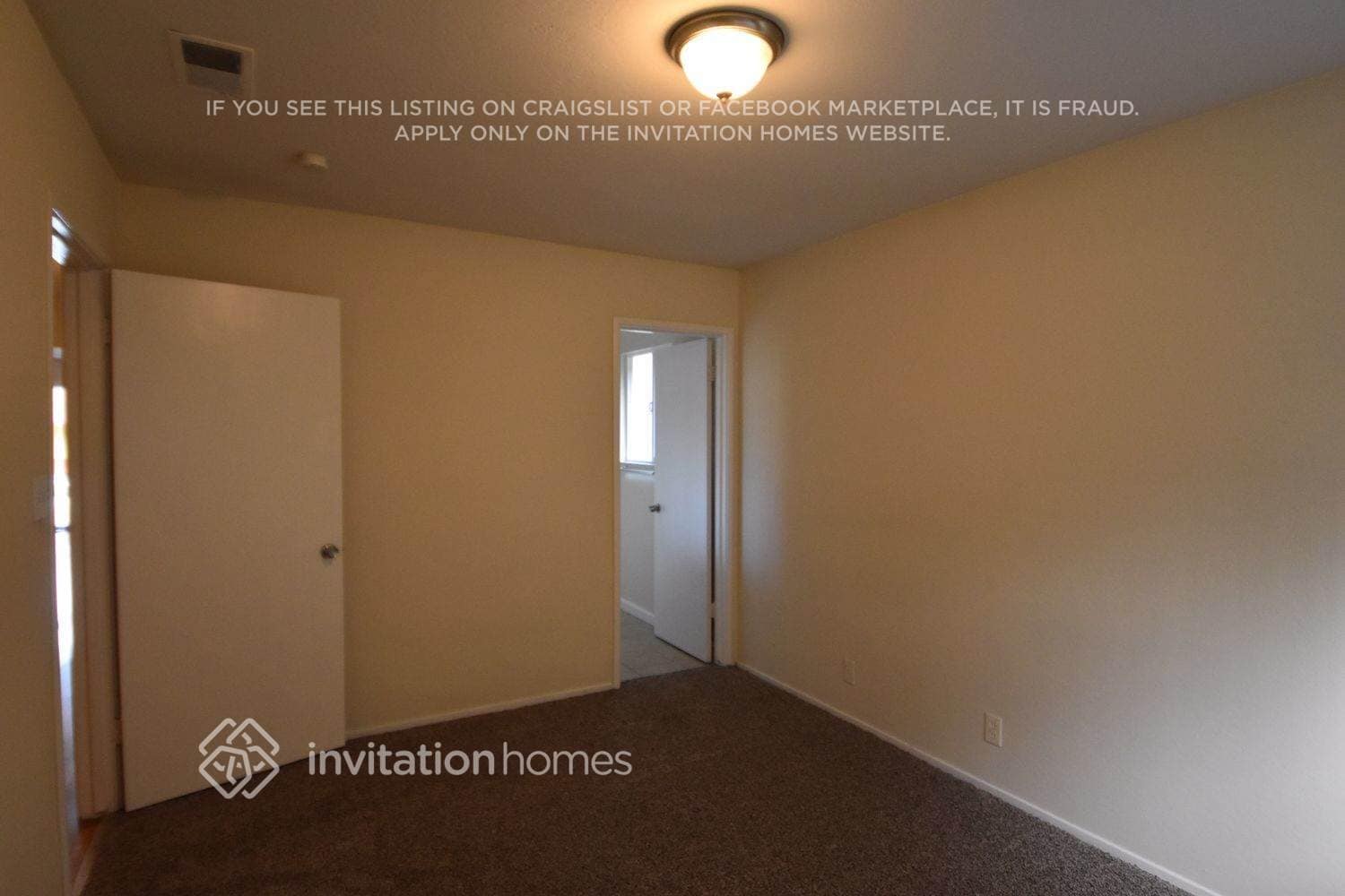 Building Photo - 868 Ashwood Ave