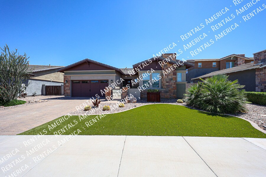 Building Photo - 5833 S Wilson Way