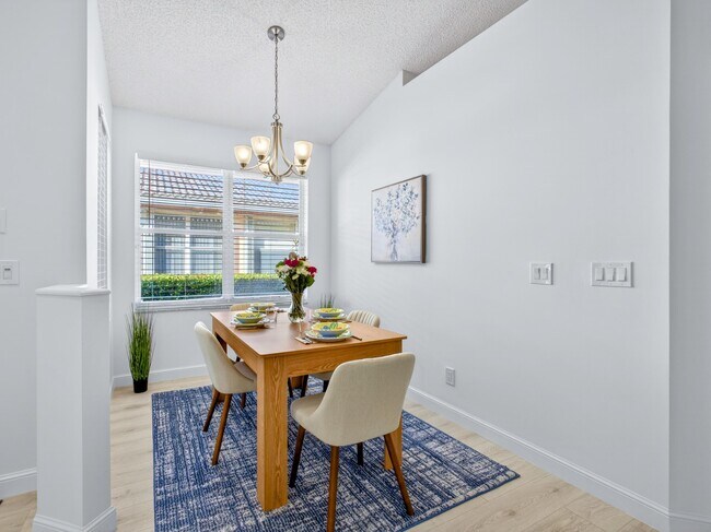 Building Photo - 233 W Coral Trace Cir