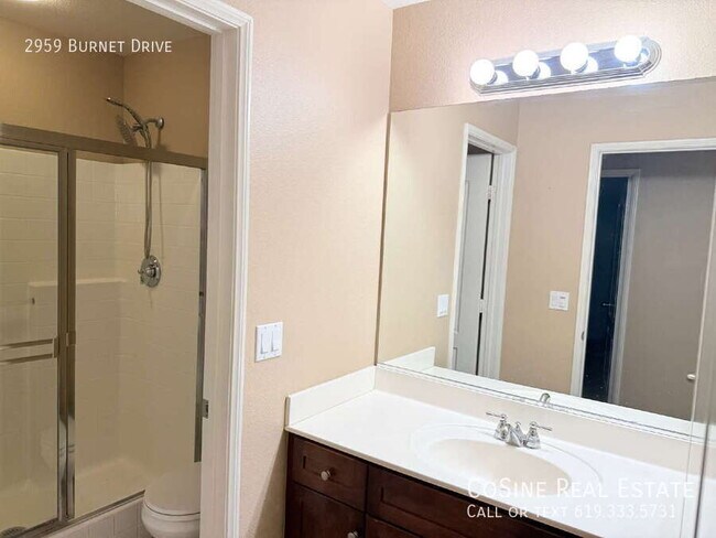 Building Photo - 2959 Burnet Dr