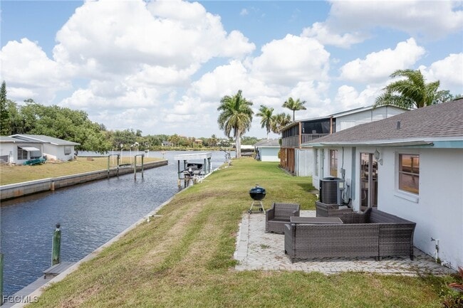 Building Photo - 2019 Clark Ave