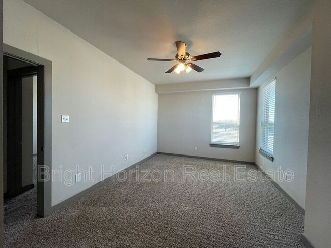 Building Photo - 10604 Tube Dr
