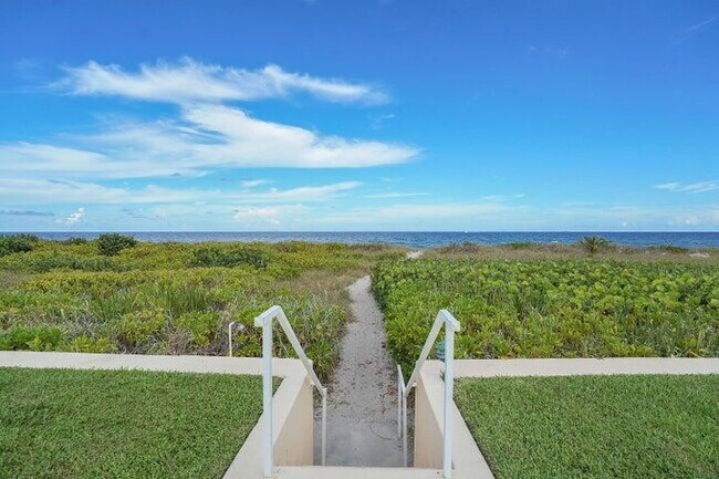 Building Photo - 2103 S Ocean Blvd