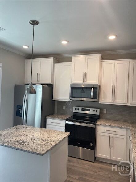 Building Photo - 102 Reese Way