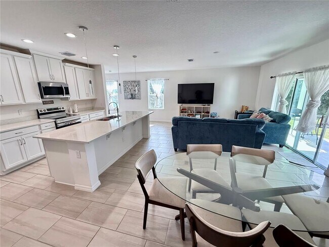 Building Photo - 1603 Cloudy Ct