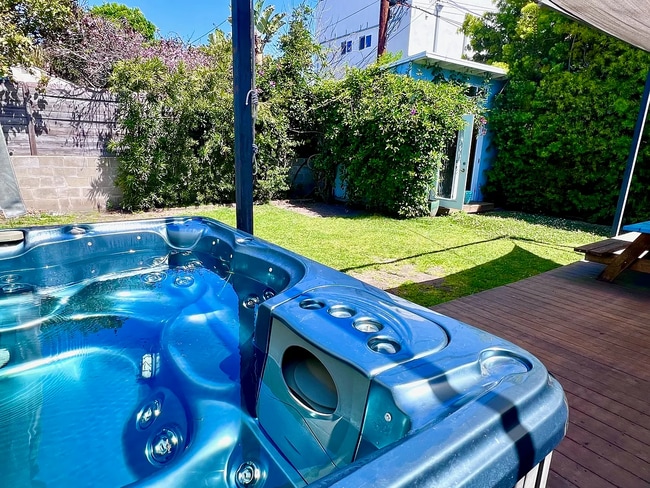 Building Photo - 12935 Greene Ave