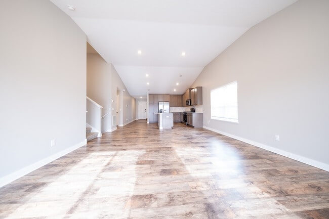 Building Photo - 5109 Mustang Dr